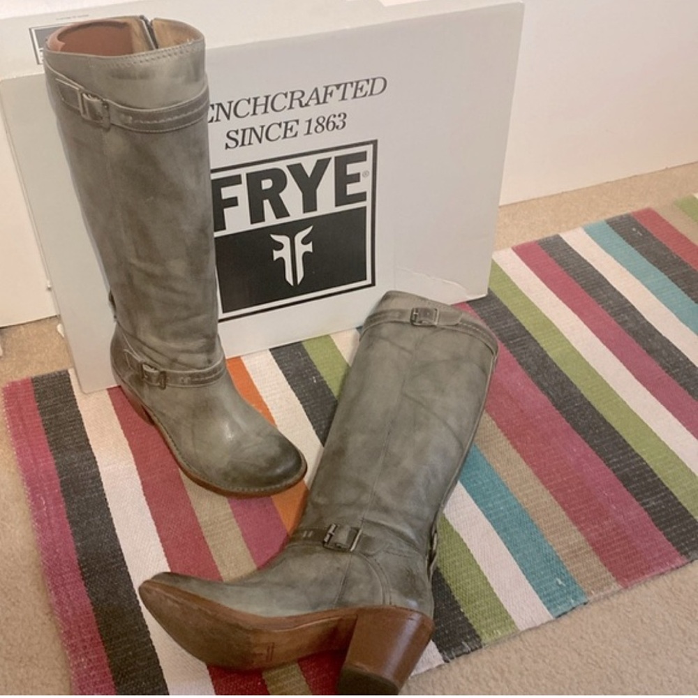 Frye Distressed Gray Leather Tall Boots 8